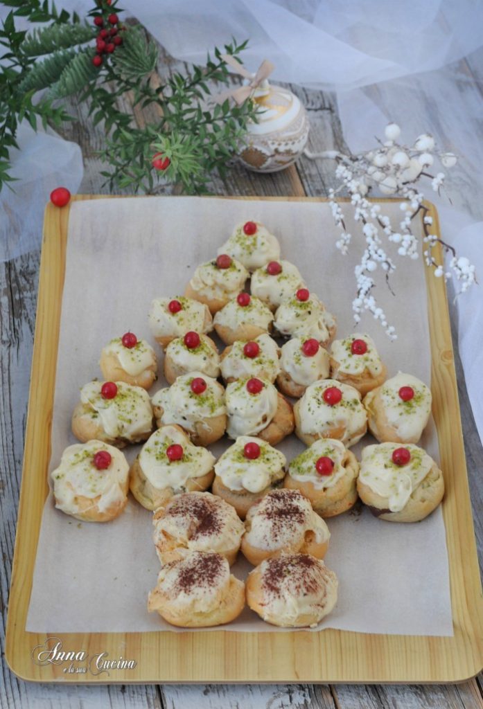 Cream Puff Tree with Cream and Chocolate
