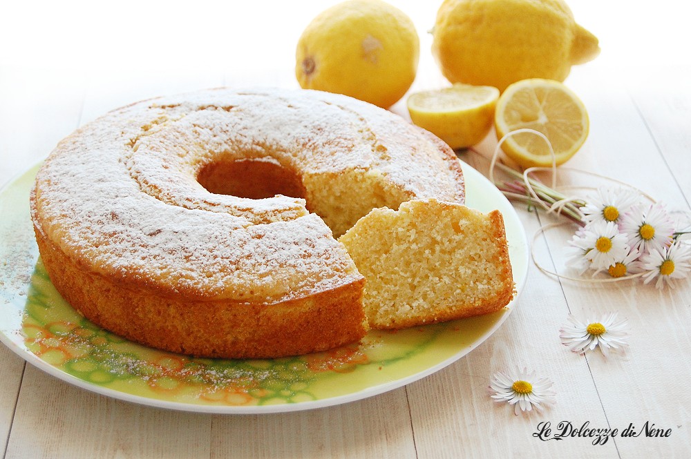 SOFT LEMON BUNDT CAKE
