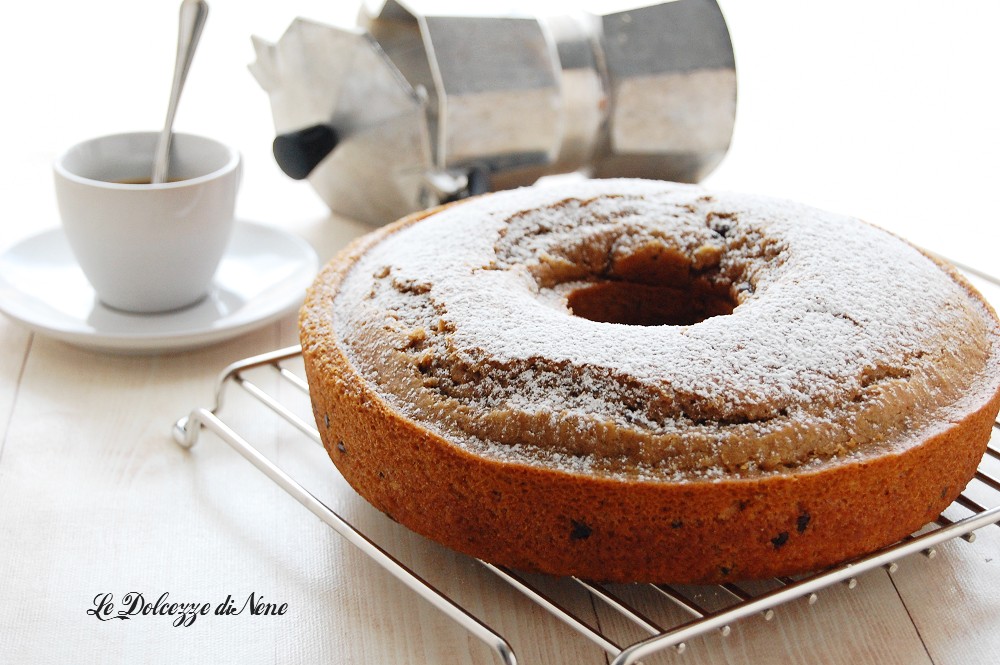 COFFEE AND CHOCOLATE BUNDT CAKE