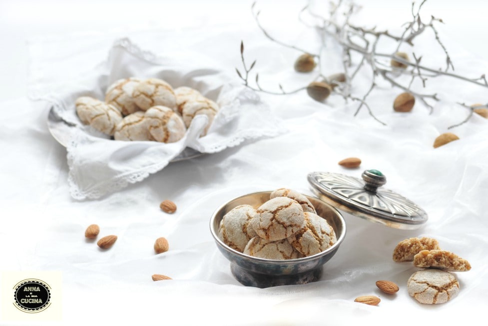 Soft Amaretti Calabrian Recipe