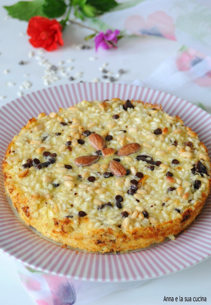 Sweet Rice Cake with Pine Nuts