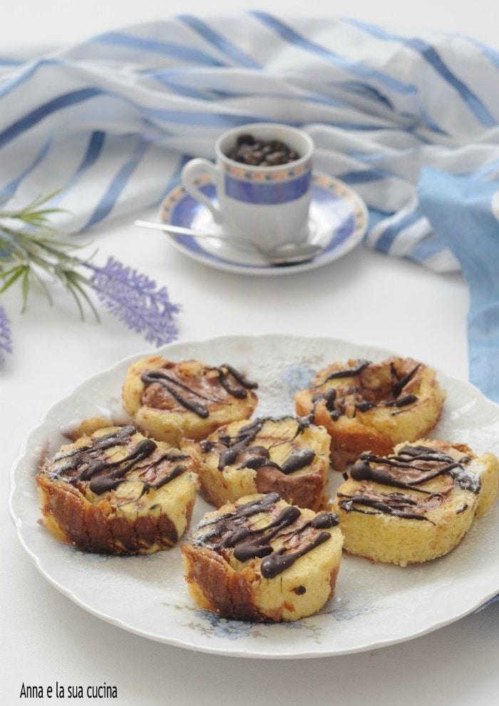 Pandoro Rolls with Cream and Nutella