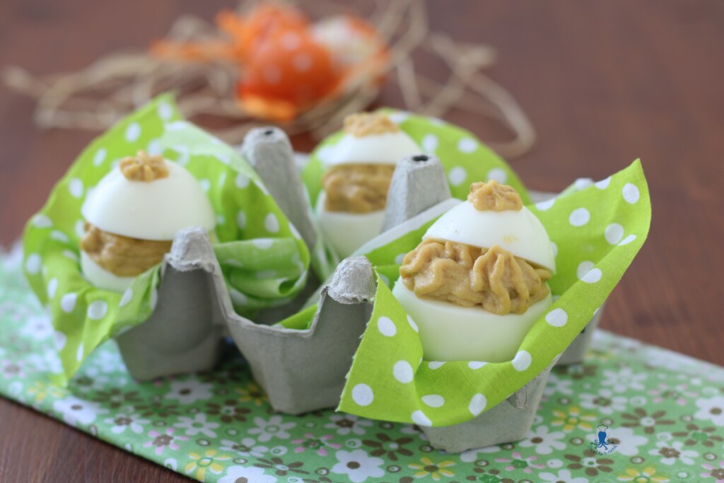 EASTER STUFFED EGGS-2