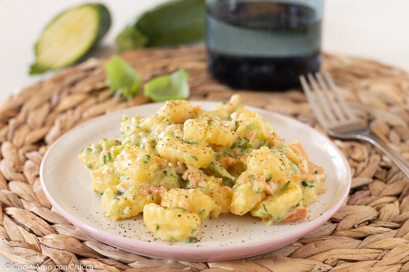 EXTREMELY CREAMY ZUCCHINI AND SALMON GNOCCHI