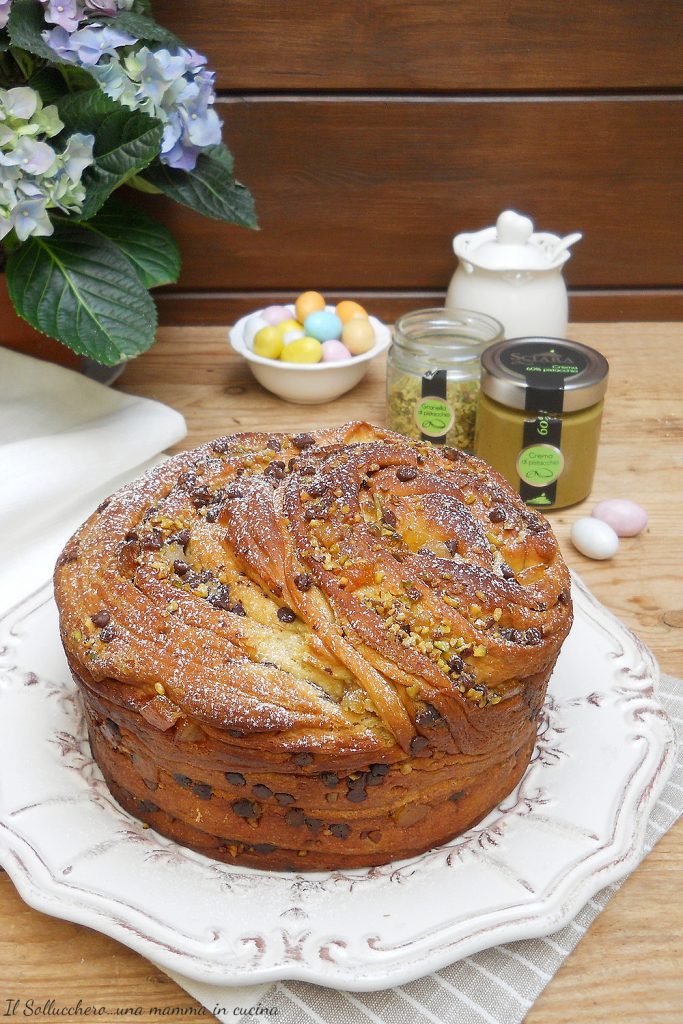 Easter Kulich Cruffin vert