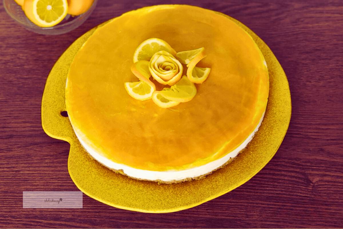 No-bake Lemon Cheesecake: fresh, creamy, and super easy