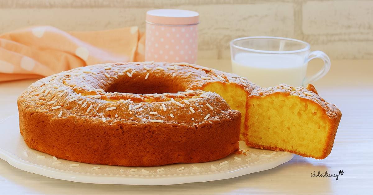 Classic Soft and Easy-to-Make Bundt Cake