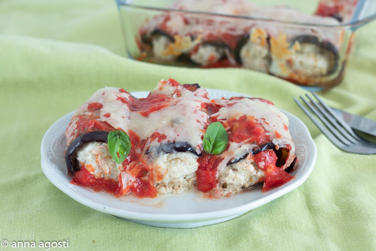 Eggplant Rolls with Ricotta and Chicken in Sauce