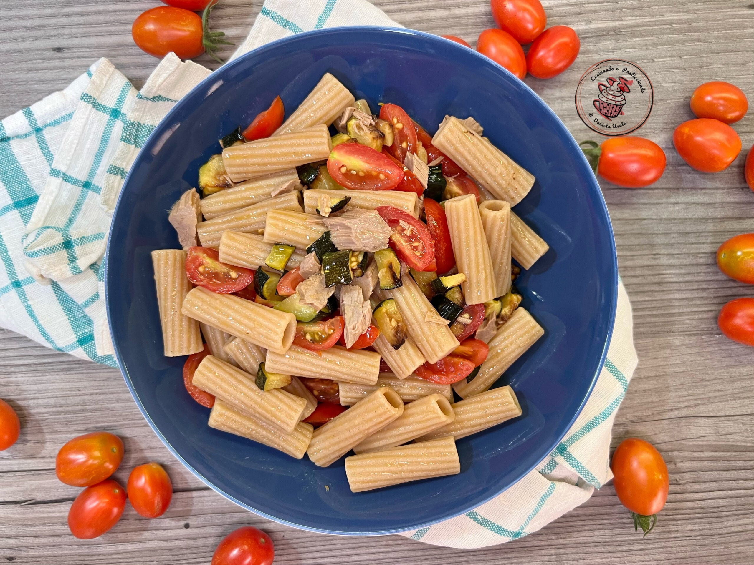 Cold Pasta with Zucchini, Tuna, and Cherry Tomatoes