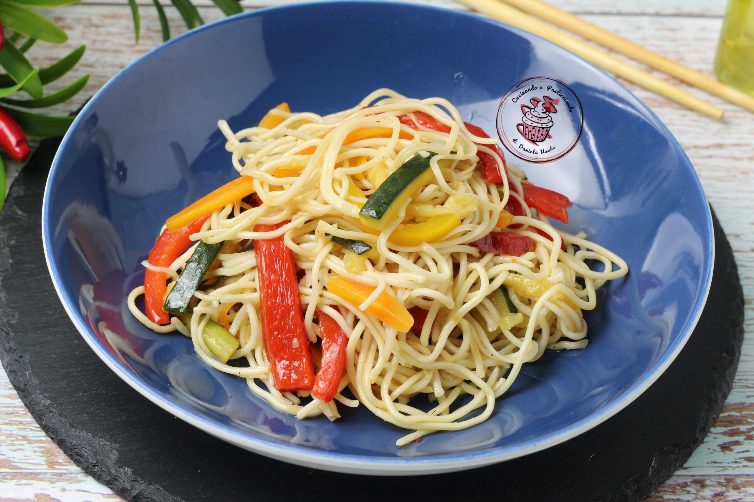 STIR-FRIED VEGETABLE NOODLES – Quick and Light Asian-Style Recipe
