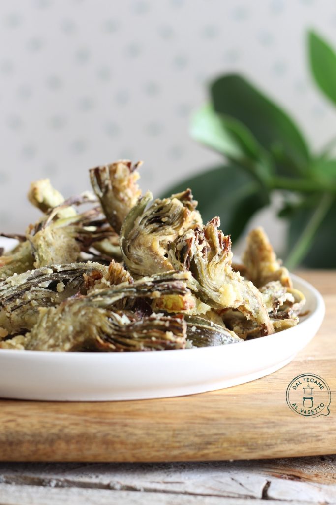 slices of artichokes breaded with rice flour and fried in air fryer