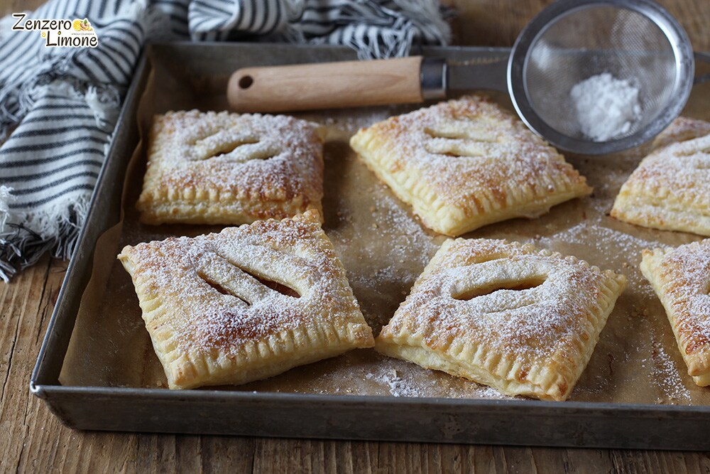 Fruit Puff Pastry Pockets
