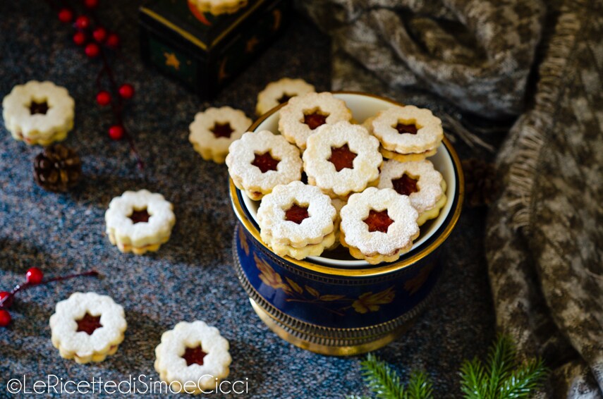 Hazelnut Linzer Cookies