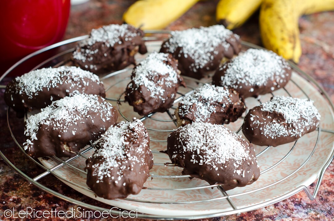 Homemade Lactose-Free and No Added Sugar Fit Bounty