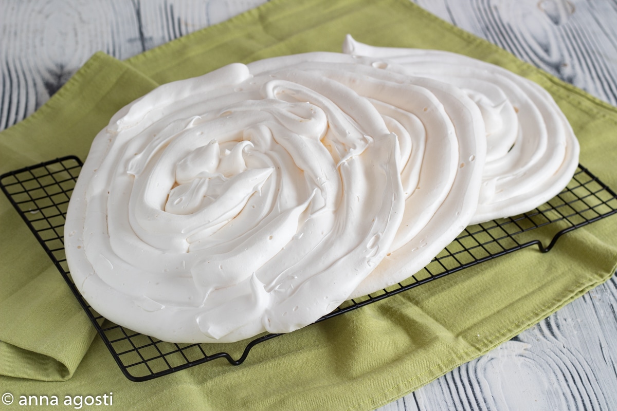 How to Make Meringue Disks