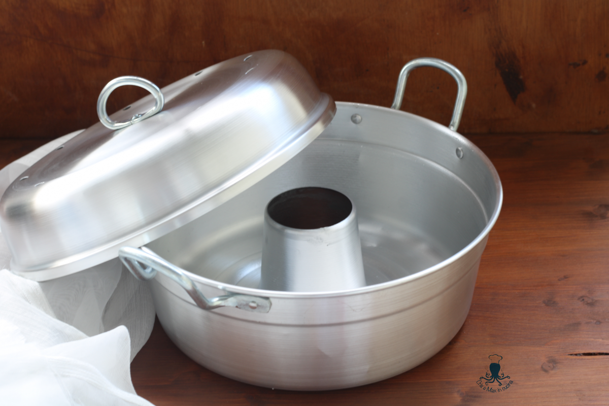 How to Use the Versilia Pan, Many Useful Tips and Lots of Recipes