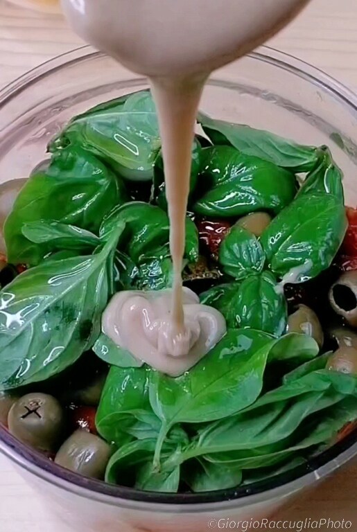 Hummus with Cherry Tomatoes and Olives
