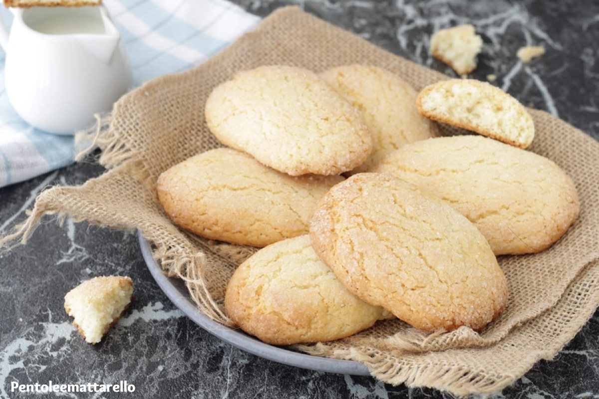 Dipping Cookies