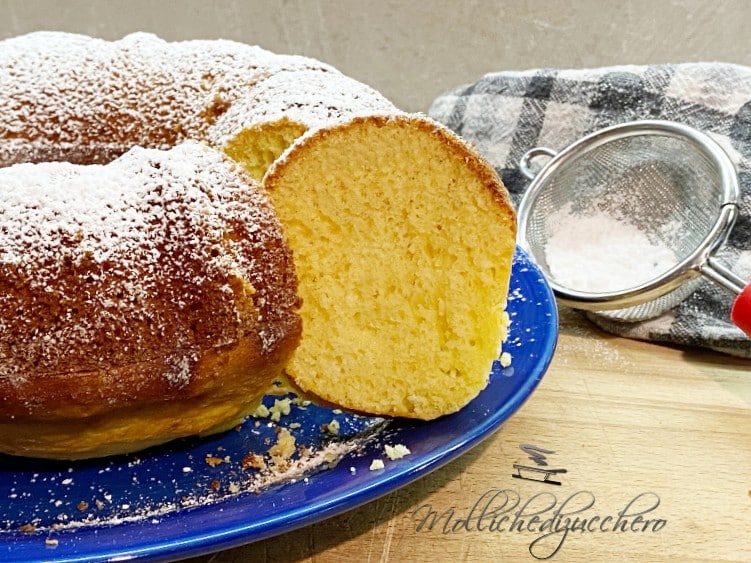 Soft Ricotta Bundt Cake