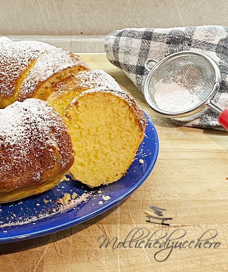 soft ricotta bundt cake