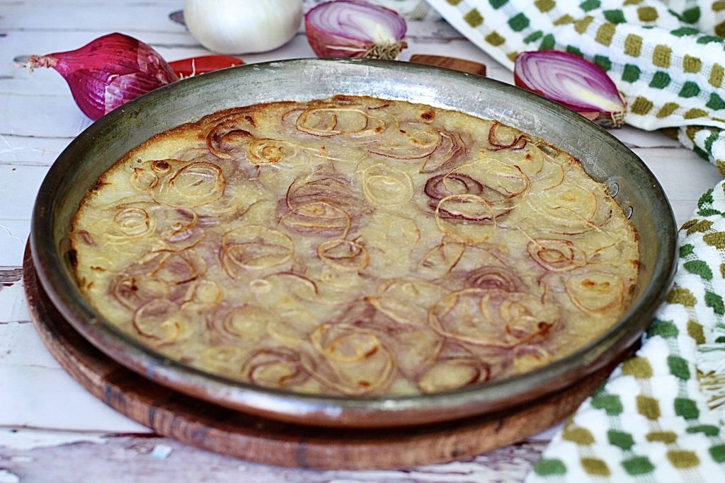 Wheat Farinata with Onions, Crunchy and Delicate, a Real Treat!