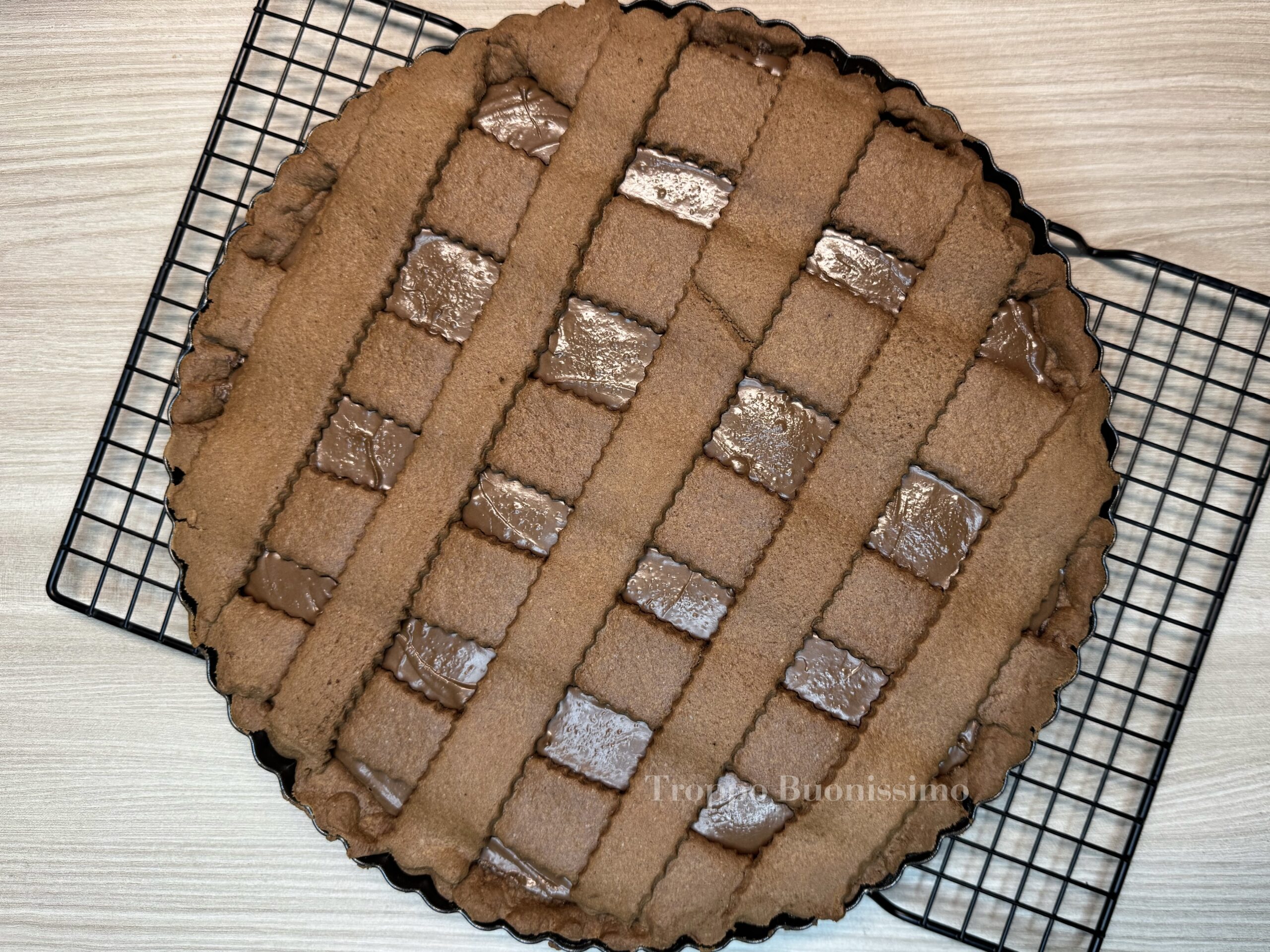 Cocoa Tart with Hazelnut Cream: An Irresistible Dessert
