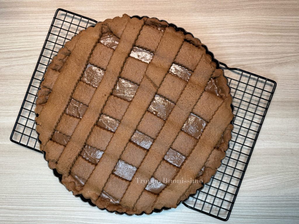 tart with cocoa shortcrust