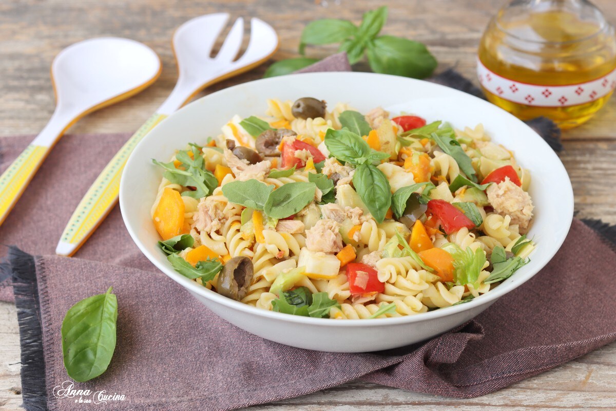 Pasta Salad with Tuna and Vegetables