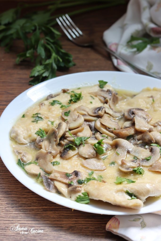 Creamy Chicken Scaloppine with Mushrooms