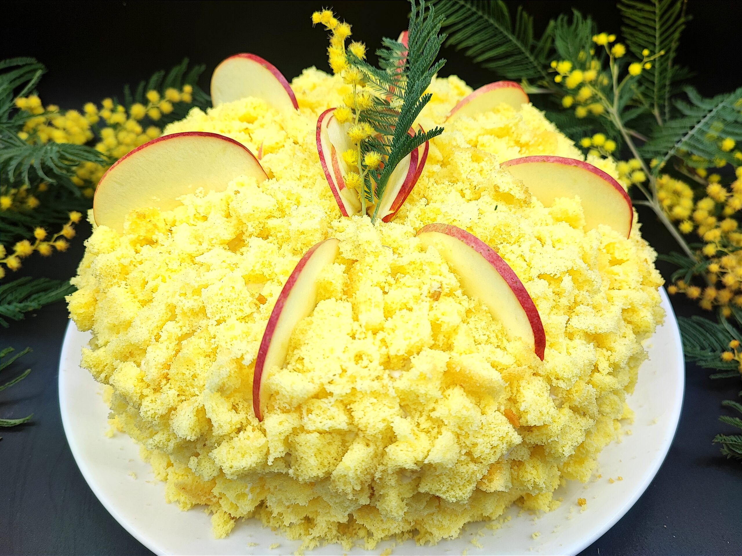 Apple Mimosa Cake