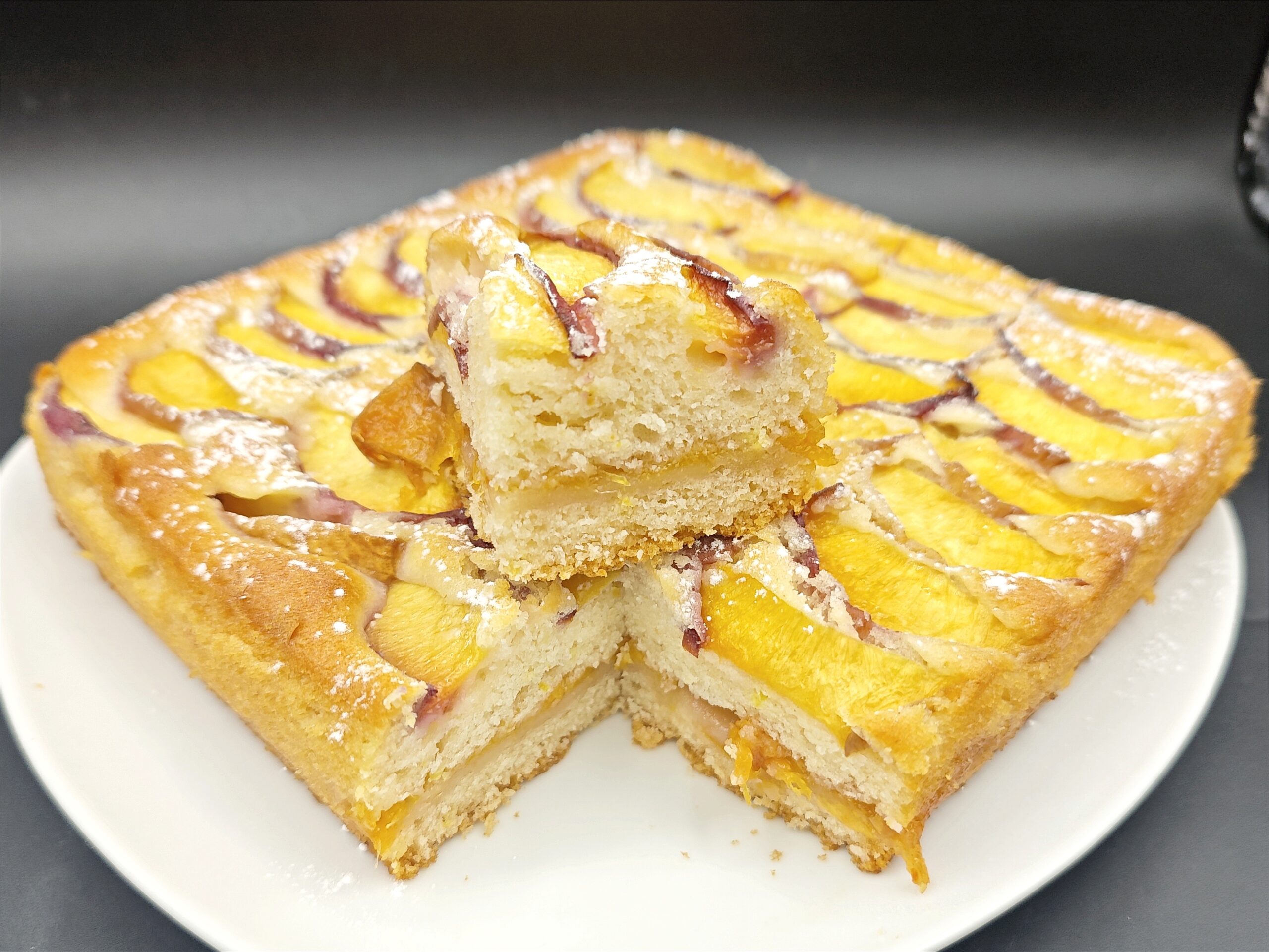 Poured Peach Cake without Eggs
