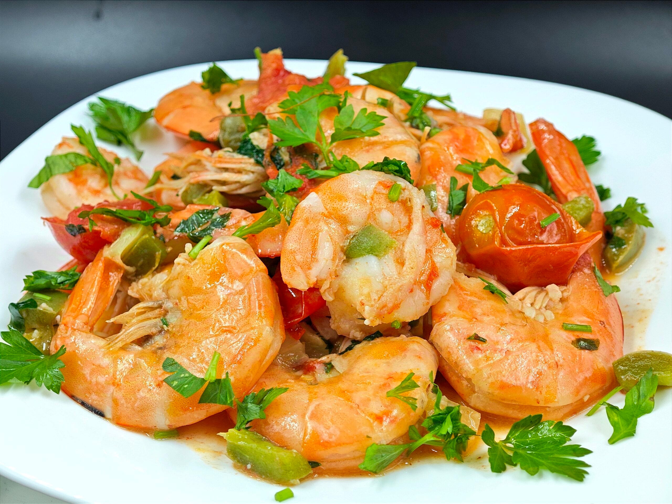 Shrimp with Bell Peppers and Cherry Tomatoes