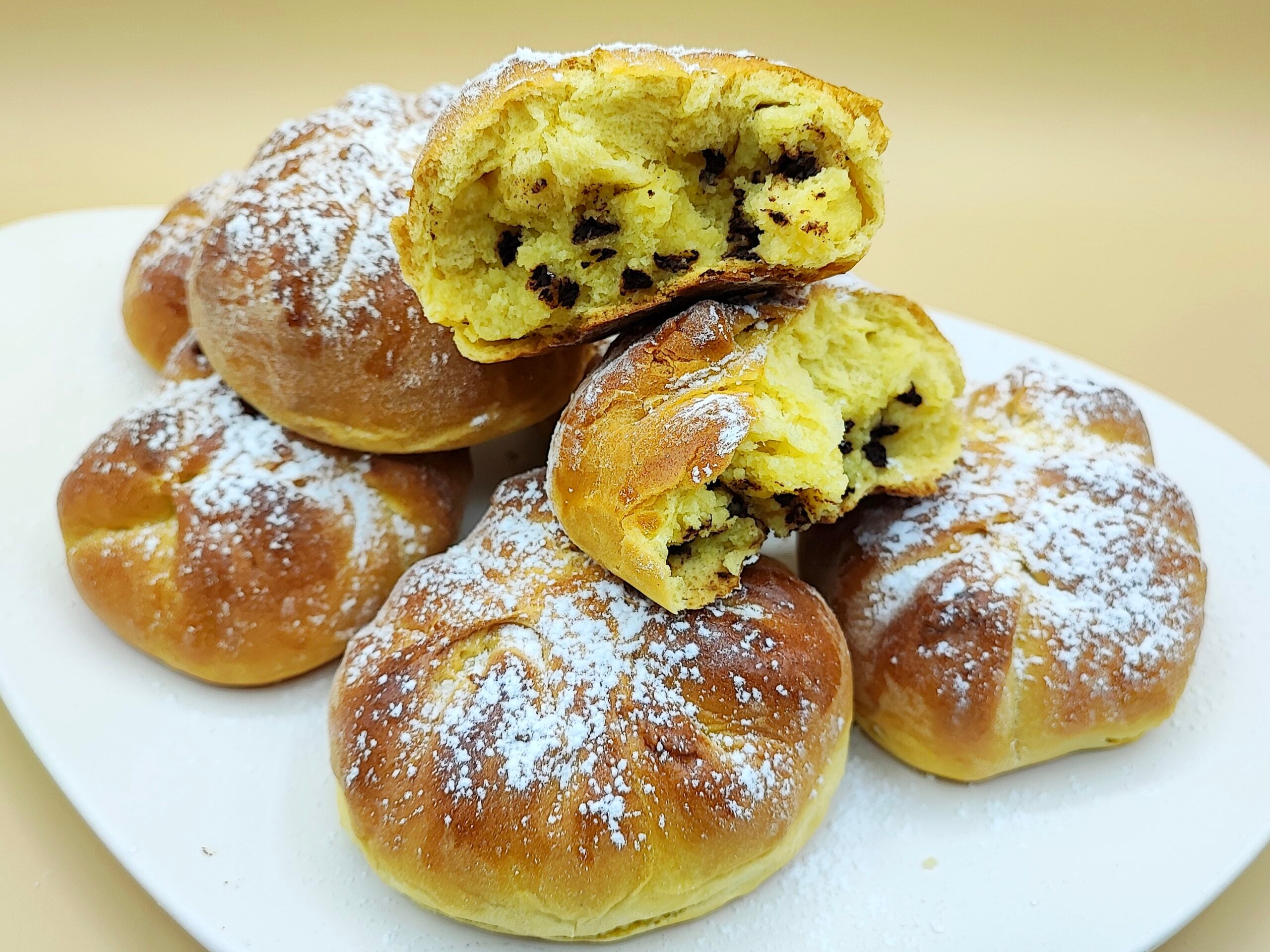 Brioche Bread with Ricotta and Chocolate Chips