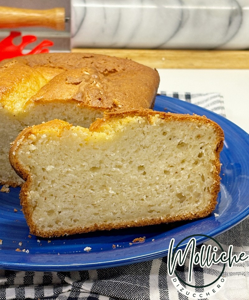 Soft Yogurt Pound Cake