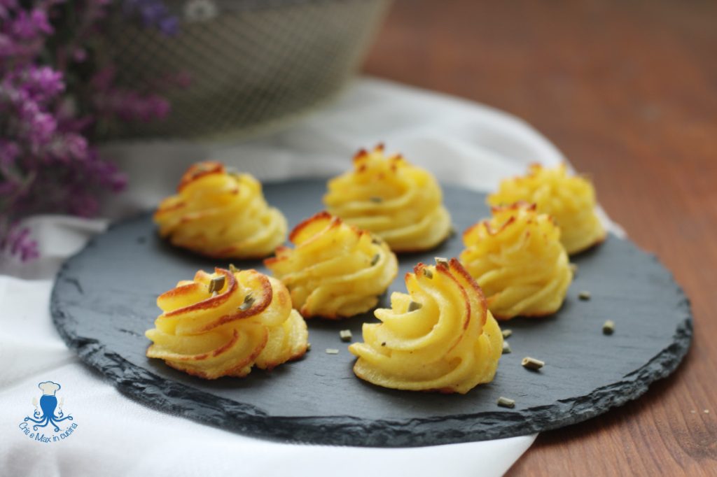 DUCHESS POTATOES1
