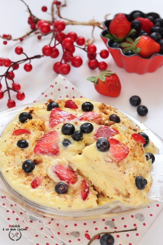 cold fruit cake with pandoro and orange cream