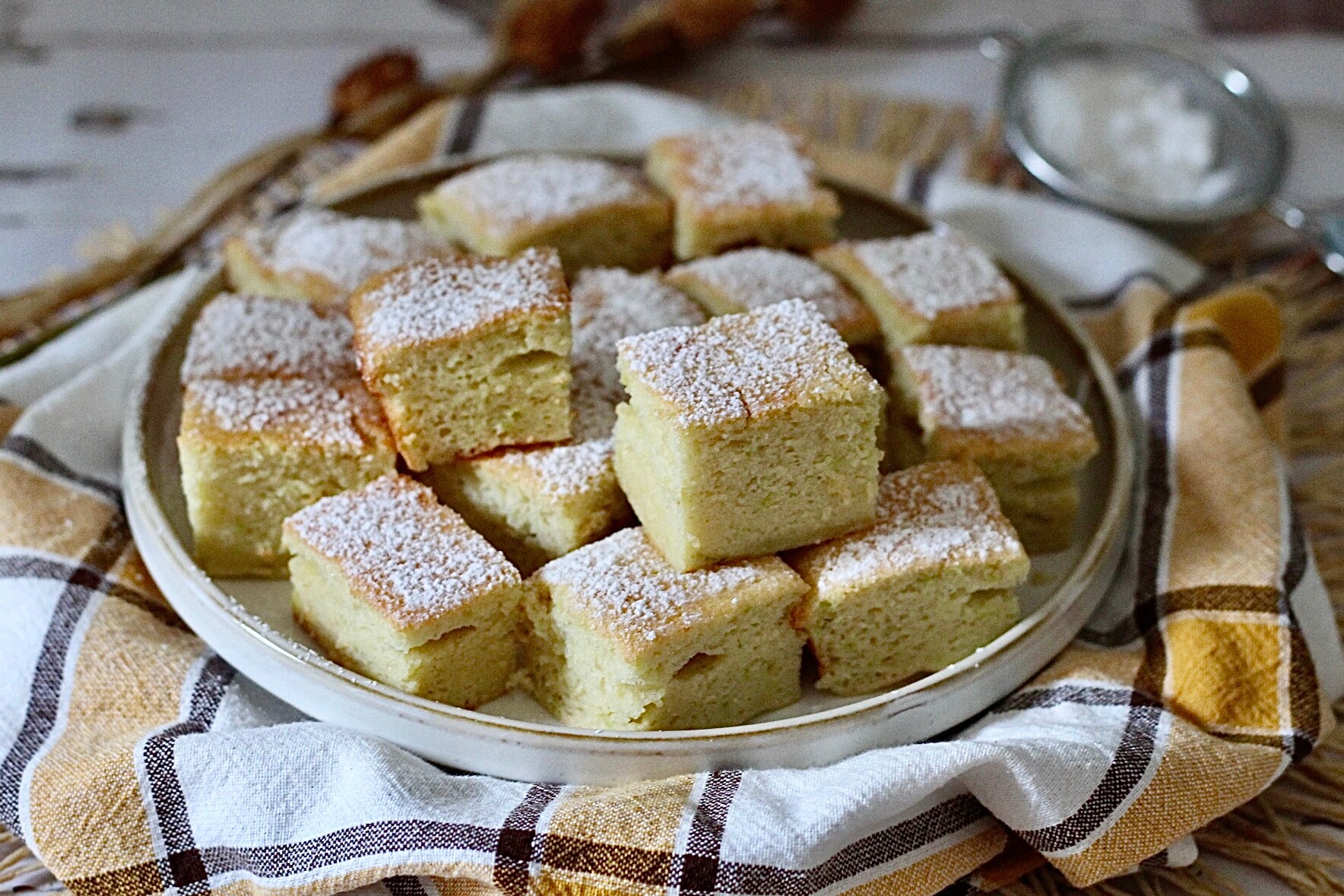 Soft Squares Like a Cloud
