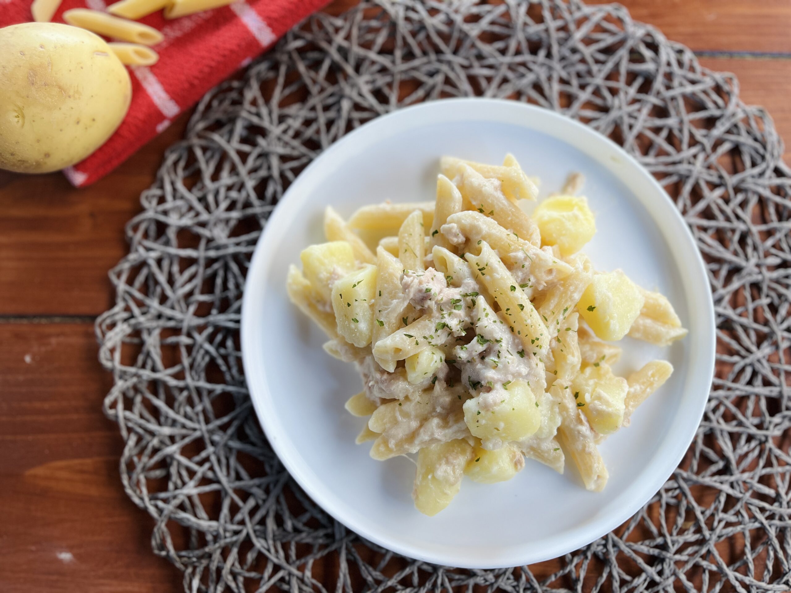 Creamy Pasta with Potatoes and Tuna