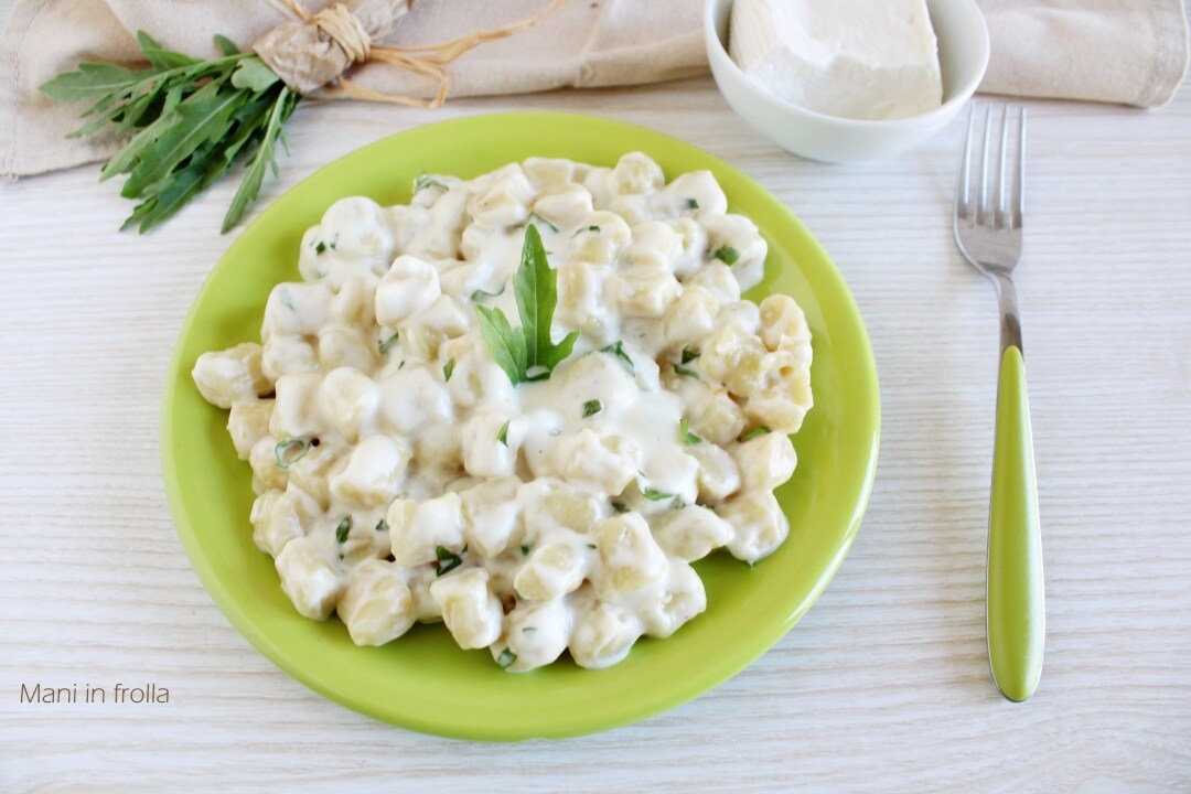 Stracchino and Arugula Gnocchetti