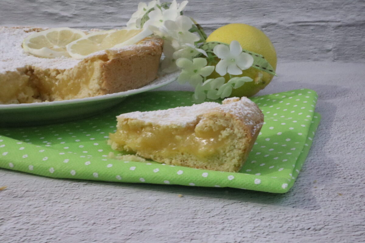 Lemon Cream Cake