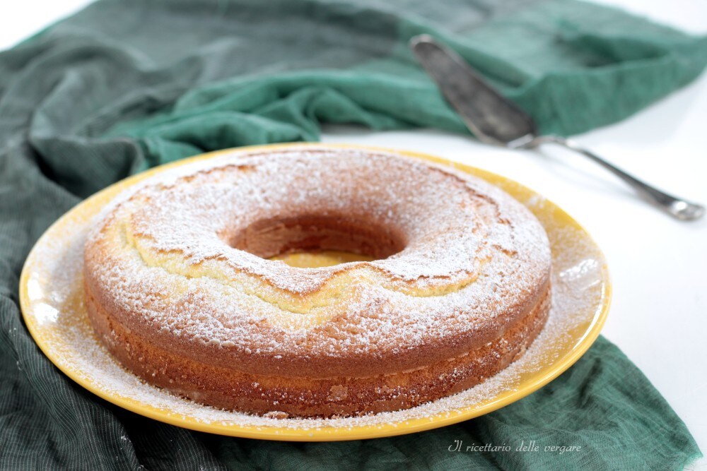 Grapefruit Bundt Cake