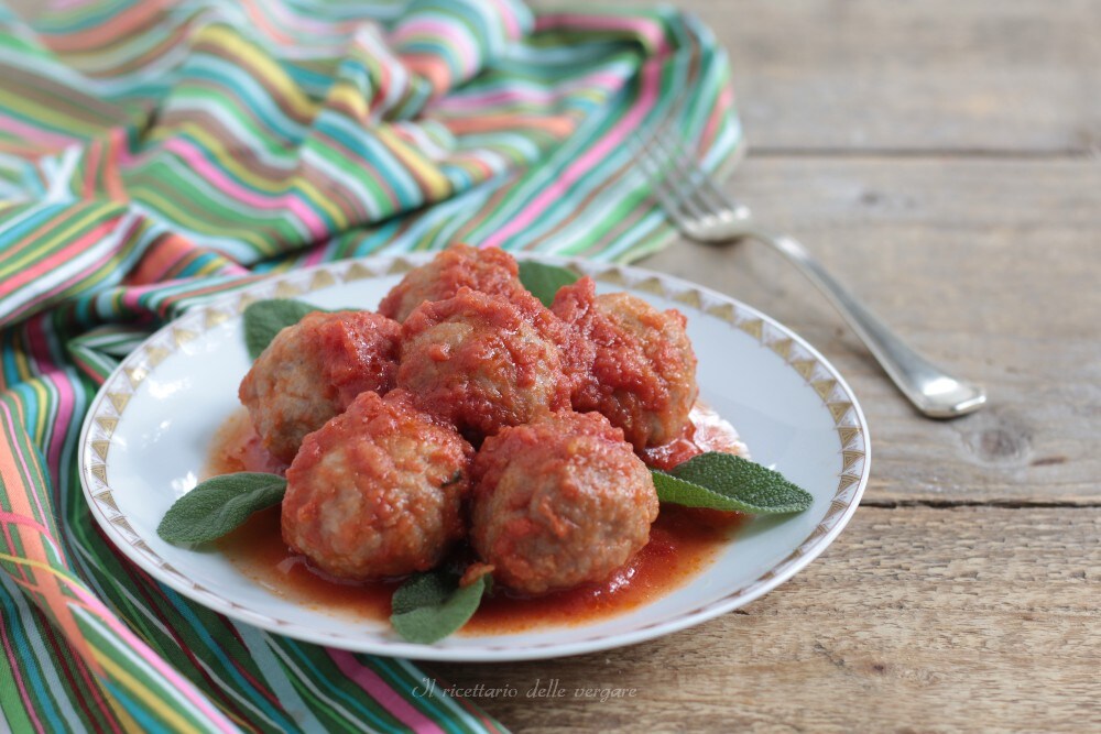 Meatballs with Tomato Sauce