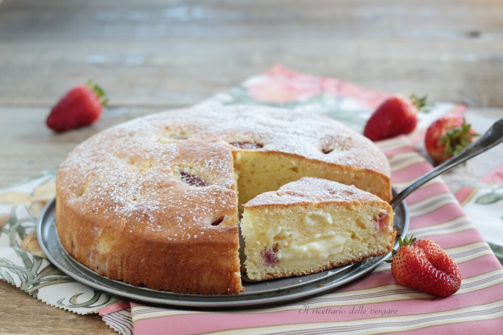 Strawberry Dessert with Cream