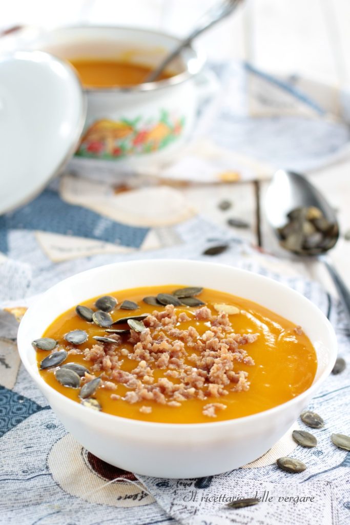 Pumpkin Cream with Sausage Crumbles