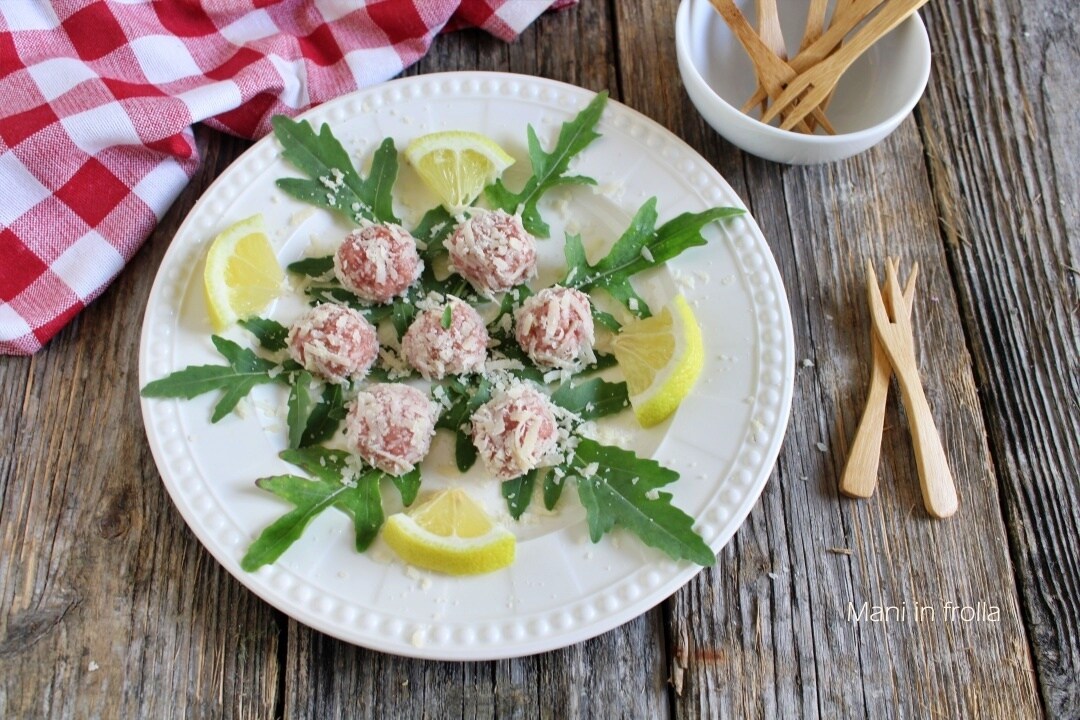 Raw Meat Balls