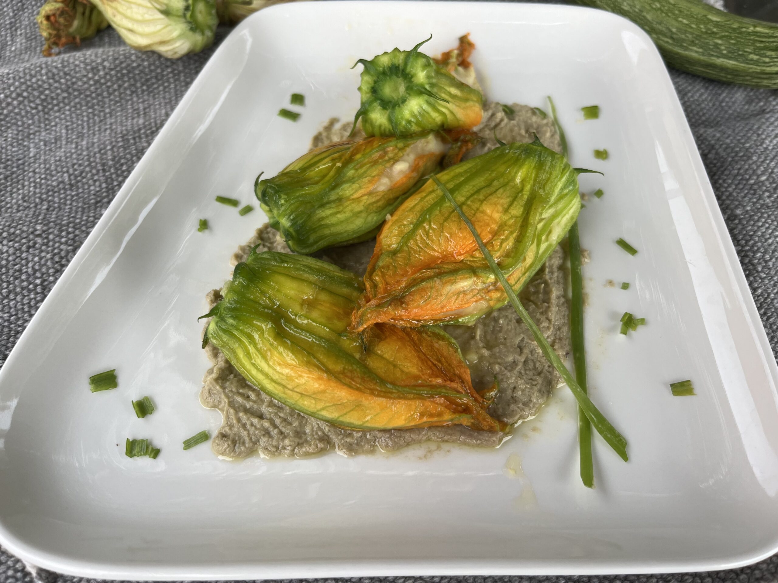 Stuffed Zucchini Flowers