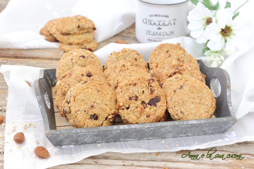 Cereal Cookies with Dried Fruit and Chocolate