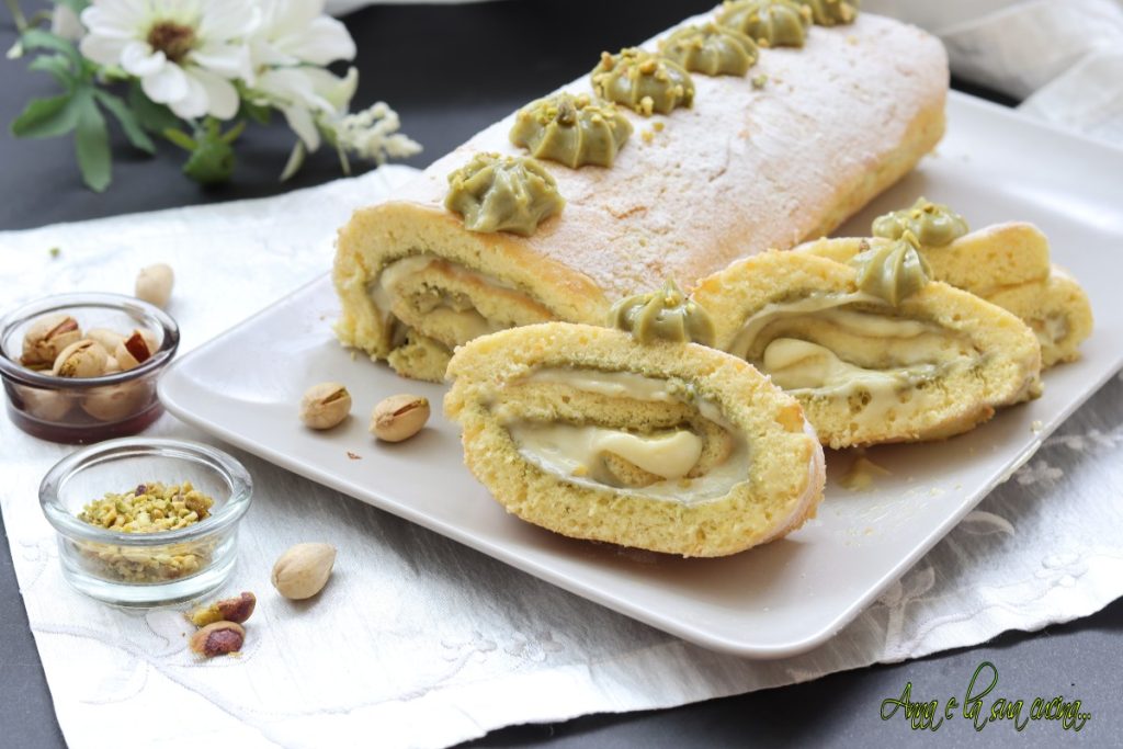 Quick Pistachio Cream Roll