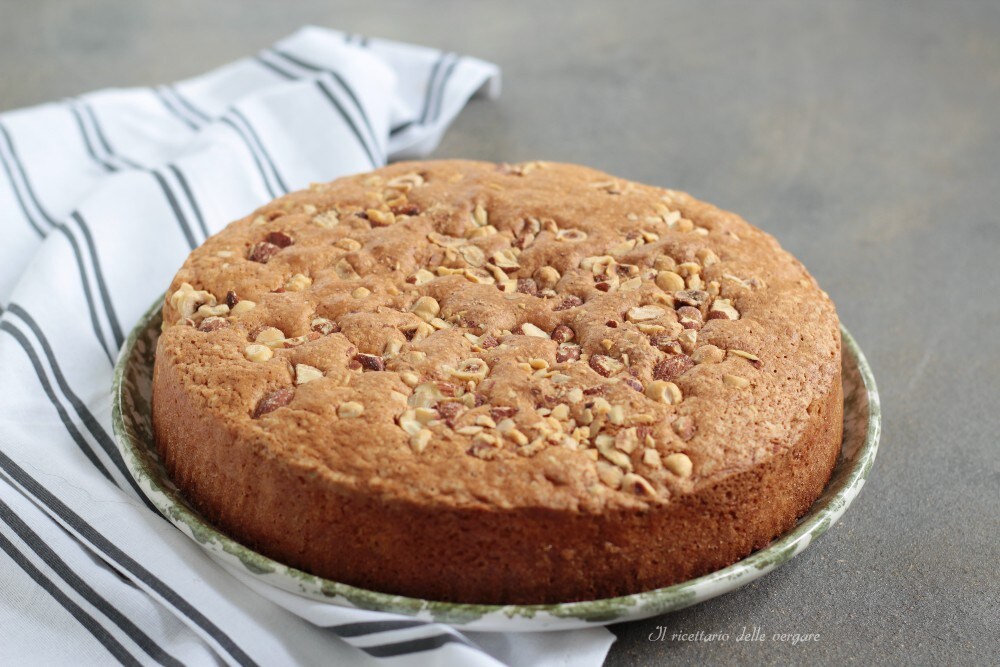 Lactose-Free Hazelnut Cake