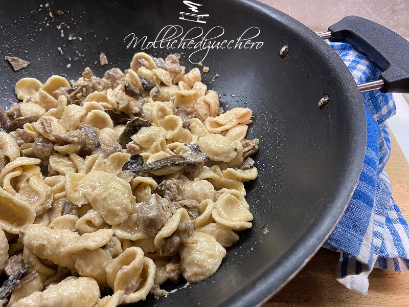 Orecchiette with Sausage and Mushrooms
